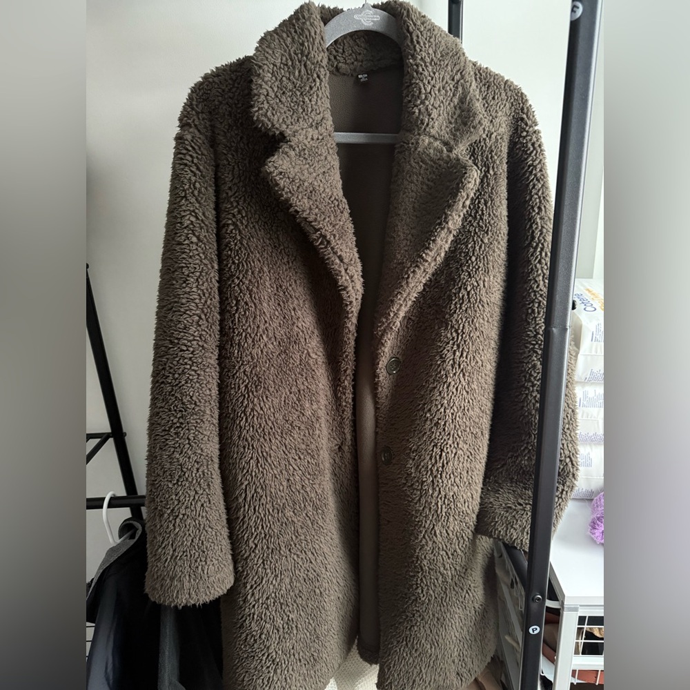 Uniqlo dark olive green Teddy Coat XL - Picture 2 of 5